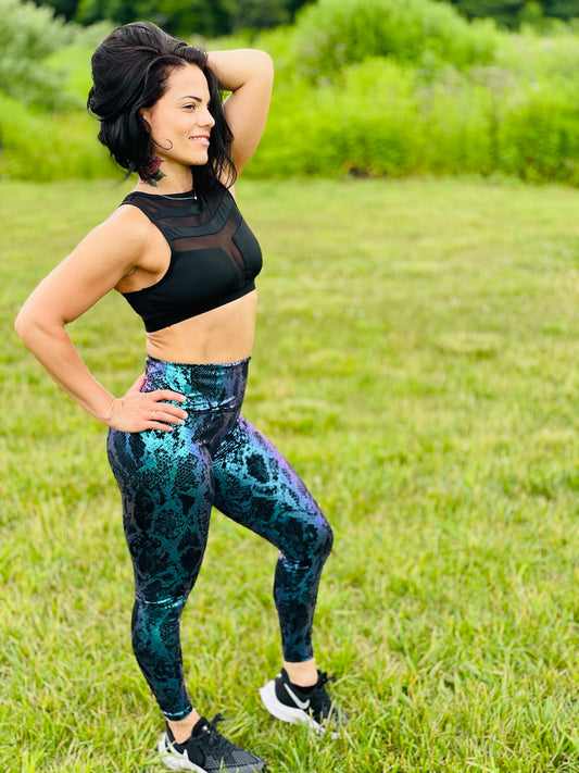 BLUE SNAKE SKIN LEGGING